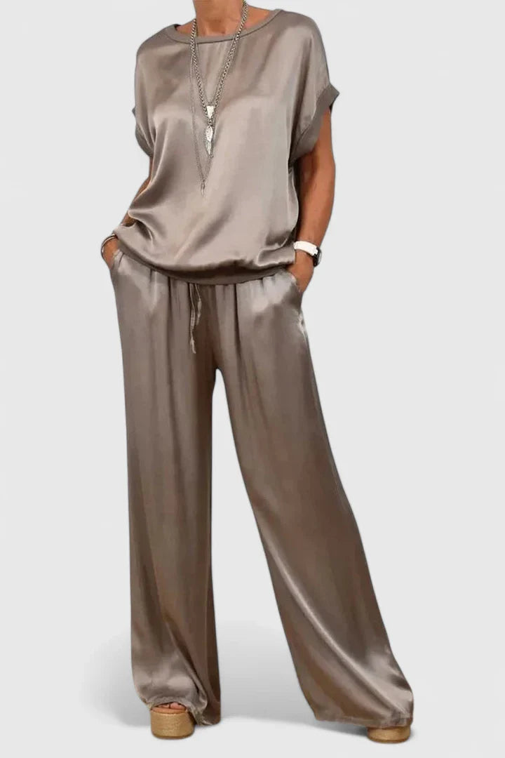 Jaynizza | Chic Two-Piece Ensemble