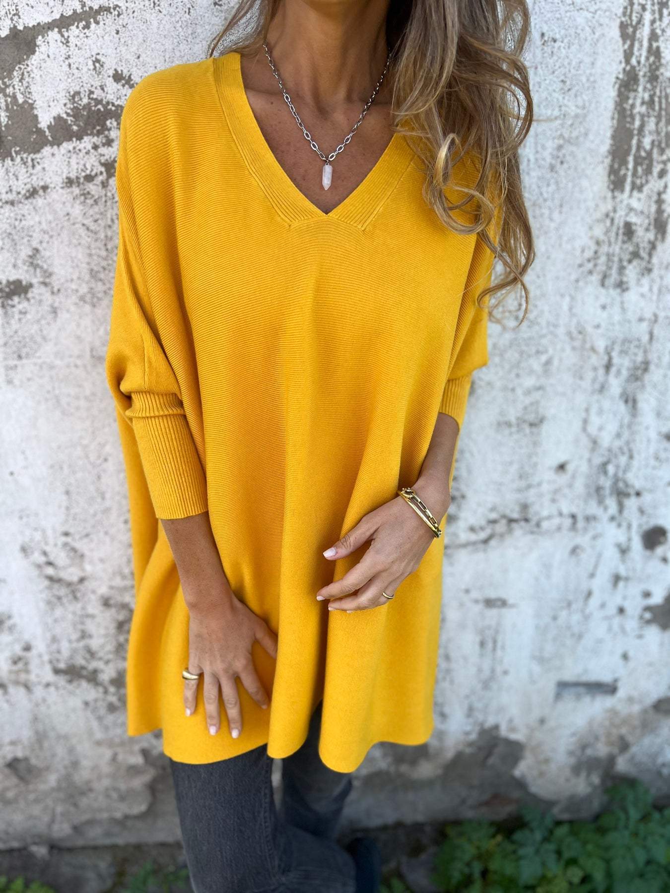 Koa | Stylish Elegance Sweater