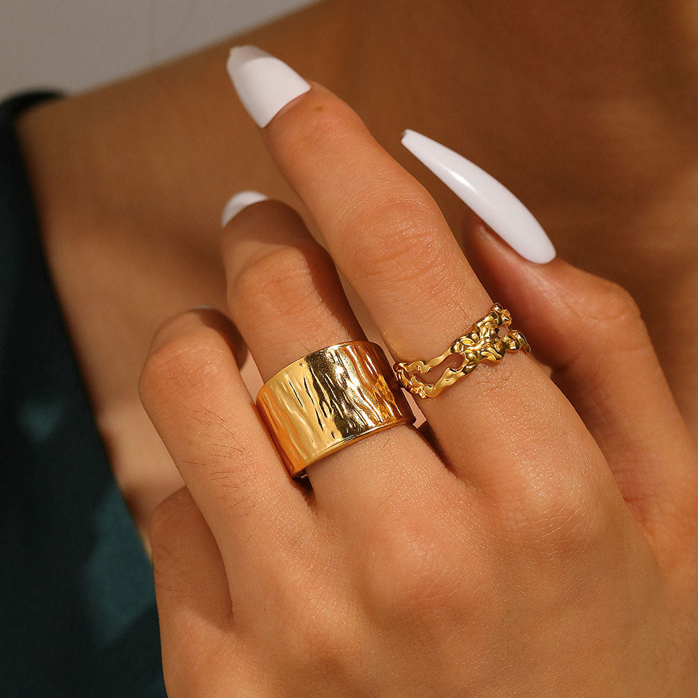 Rosanique 18K Gold Ring