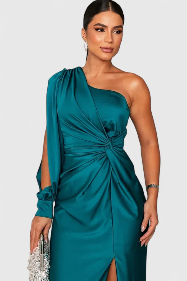 Alionessah | Chic Maxi Dress
