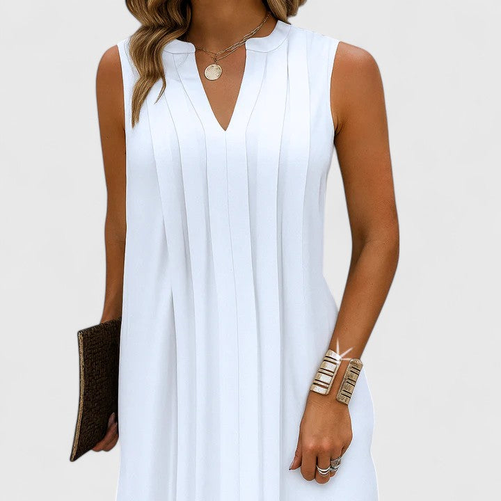 Clarhild™ | Chic V-Neck Dress for a Flattering Fit