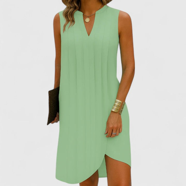 Clarhild™ | Chic V-Neck Dress for a Flattering Fit