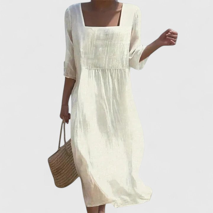 Delyshann | Chic Elegance Dress