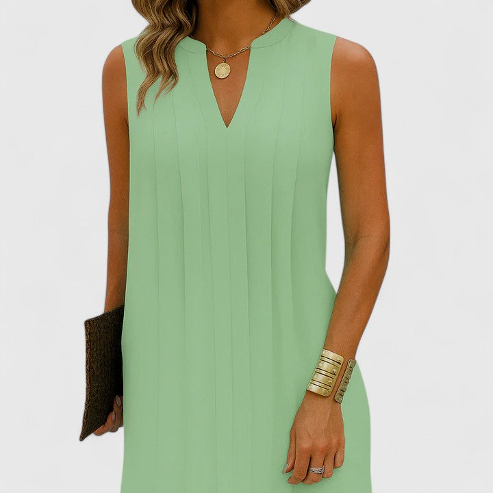 Clarhild™ | Chic V-Neck Dress for a Flattering Fit