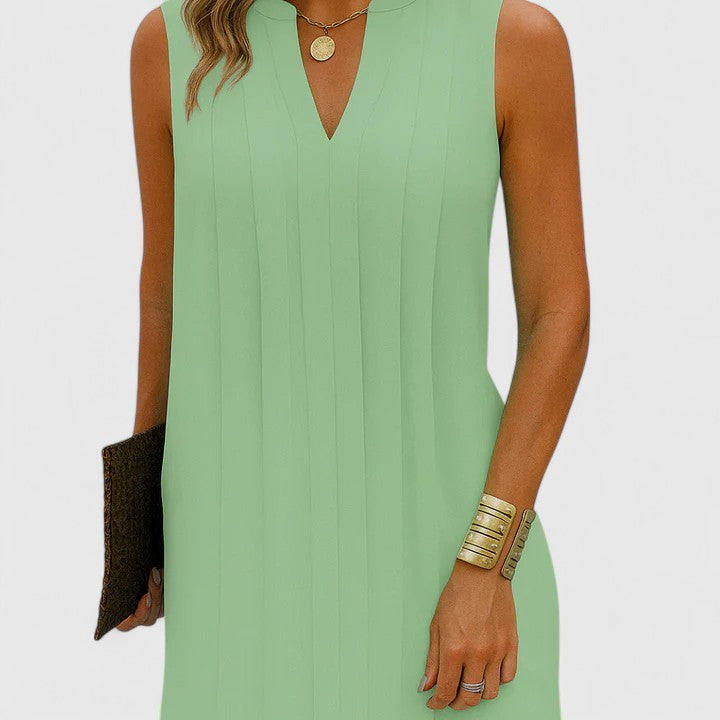 Clarhild™ | Chic V-Neck Dress for a Flattering Fit