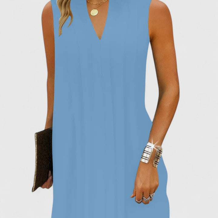 Clarhild™ | Chic V-Neck Dress for a Flattering Fit