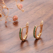Chic Emerald Green Earrings