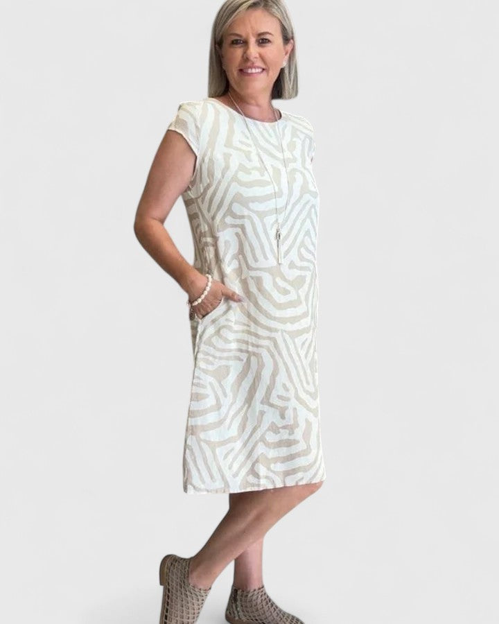 Calyviah | Cozy Chic Dress
