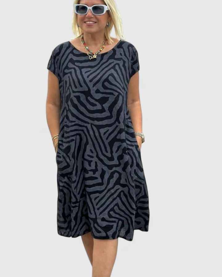 Calyviah | Cozy Chic Dress