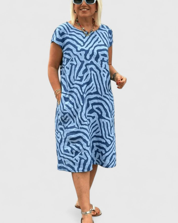 Calyviah | Cozy Chic Dress
