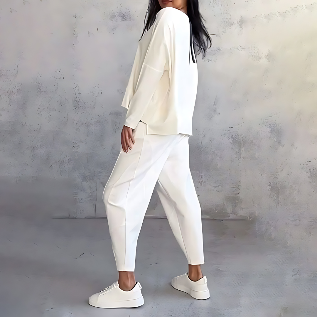 Avenn | Cozy Two-Piece Ensemble