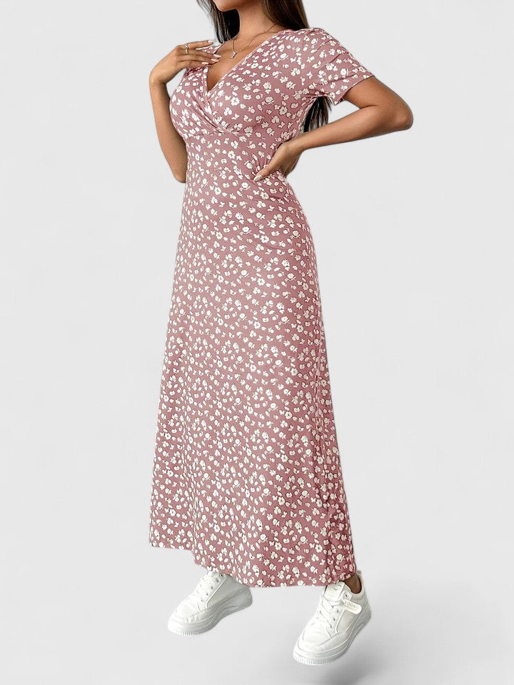 Yulivette | Elegant Maxi Dress