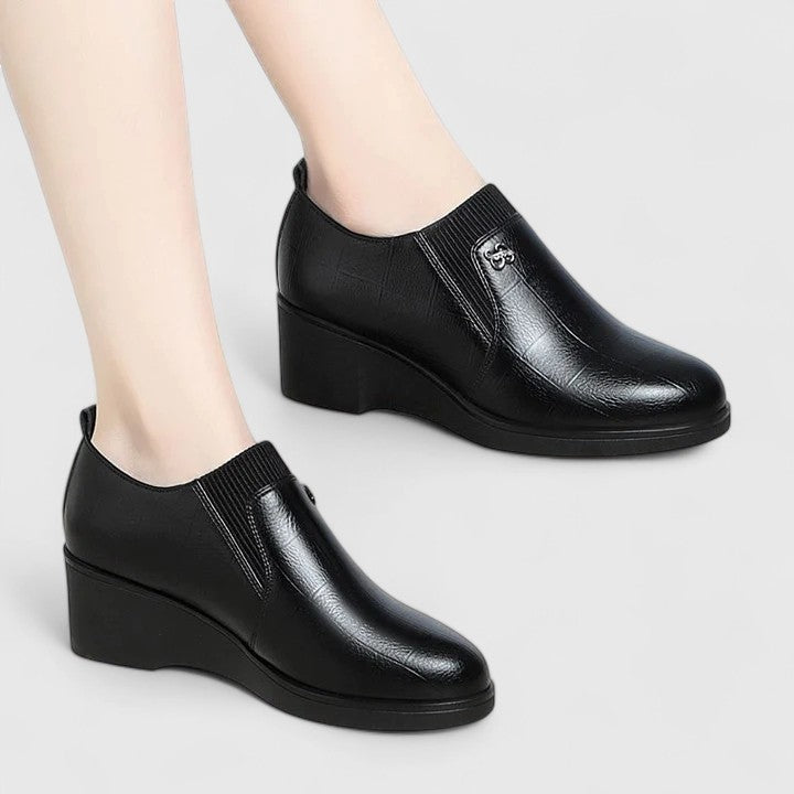 Averleigh | Stylish Elegance Footwear