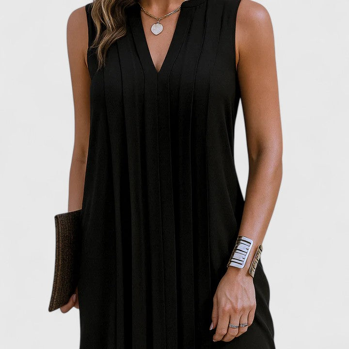 Clarhild™ | Chic V-Neck Dress for a Flattering Fit