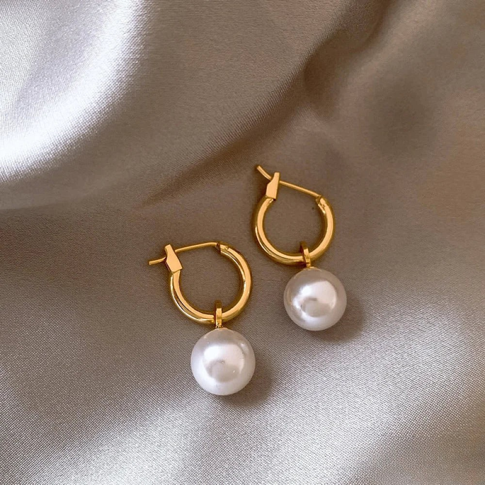Chic Golden Pearl Earrings