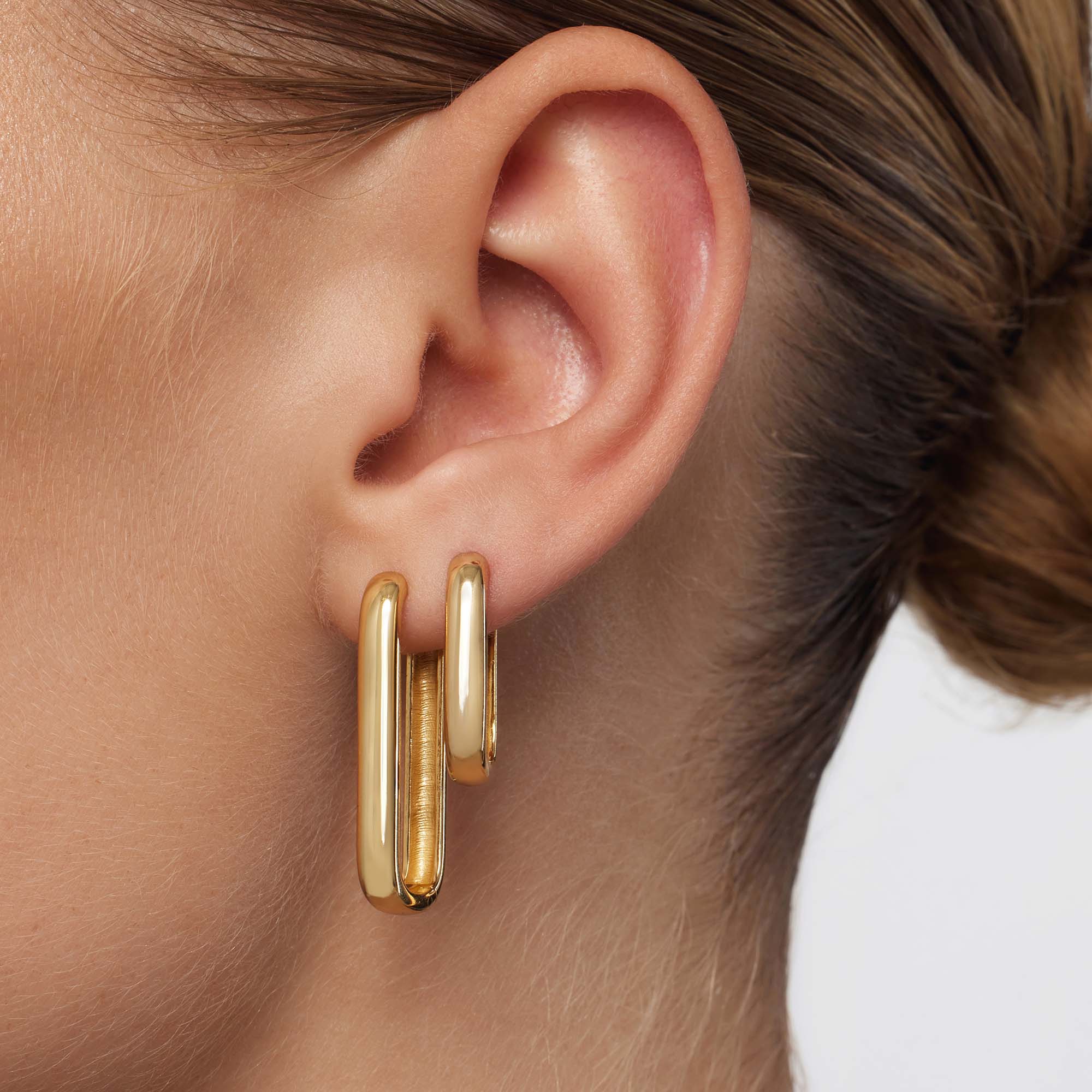 Vivarynne | 18K Gold Icon Hoop Earrings