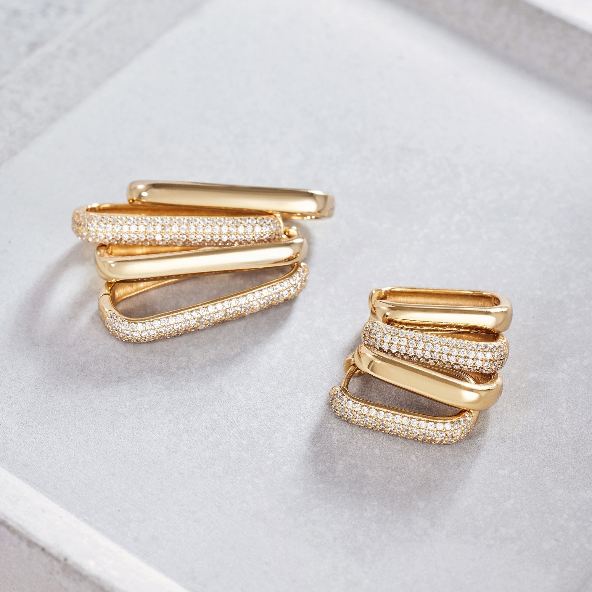 Vivarynne | 18K Gold Icon Hoop Earrings