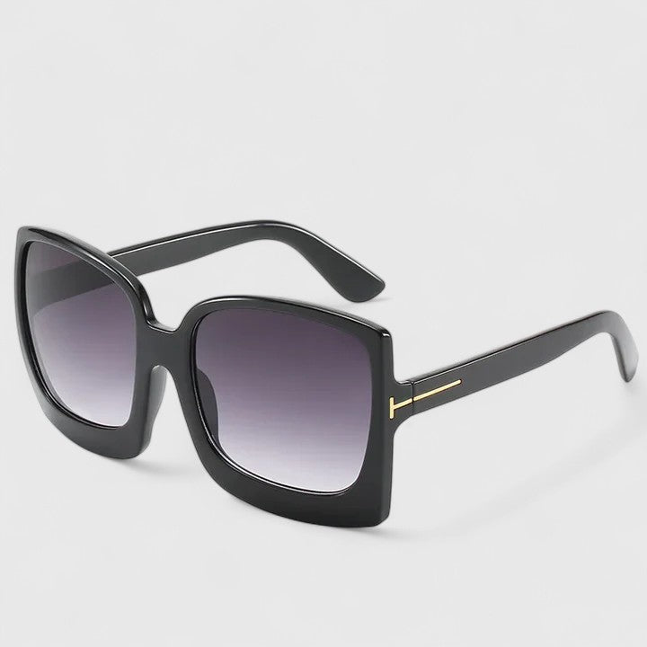 Kynzlee | Chic Sunglasses