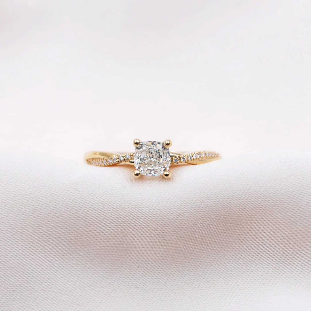 Ysmaryelle | 18k Gold Ring