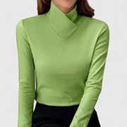 Yulienne | Sophisticated Turtleneck