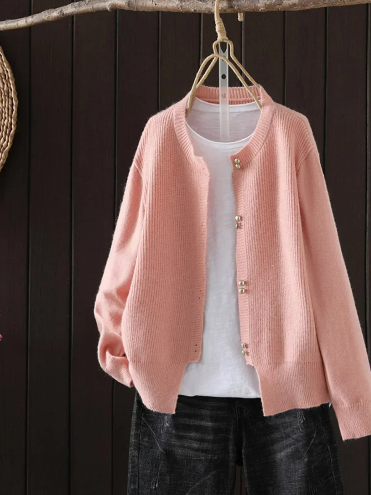 Auri | Cozy Cardigan for Ultimate Comfort
