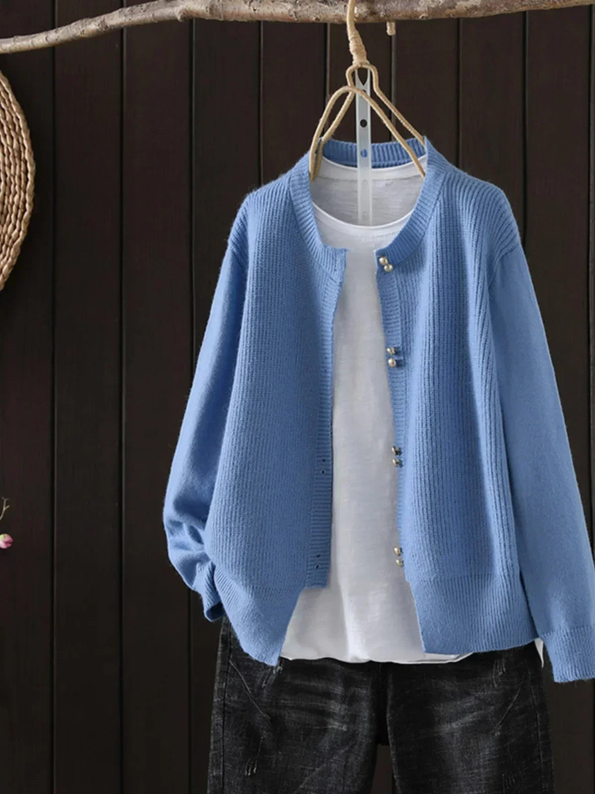 Auri | Cozy Cardigan for Ultimate Comfort