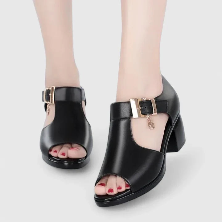 Lyzanne | Chic Elegance Sandals