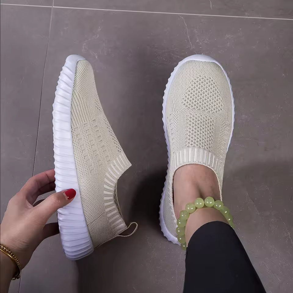 Crisbetha | Comfort-Focused Orthopedic Sneakers