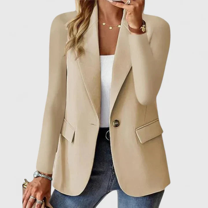 Katerynnae | Chic Blazer