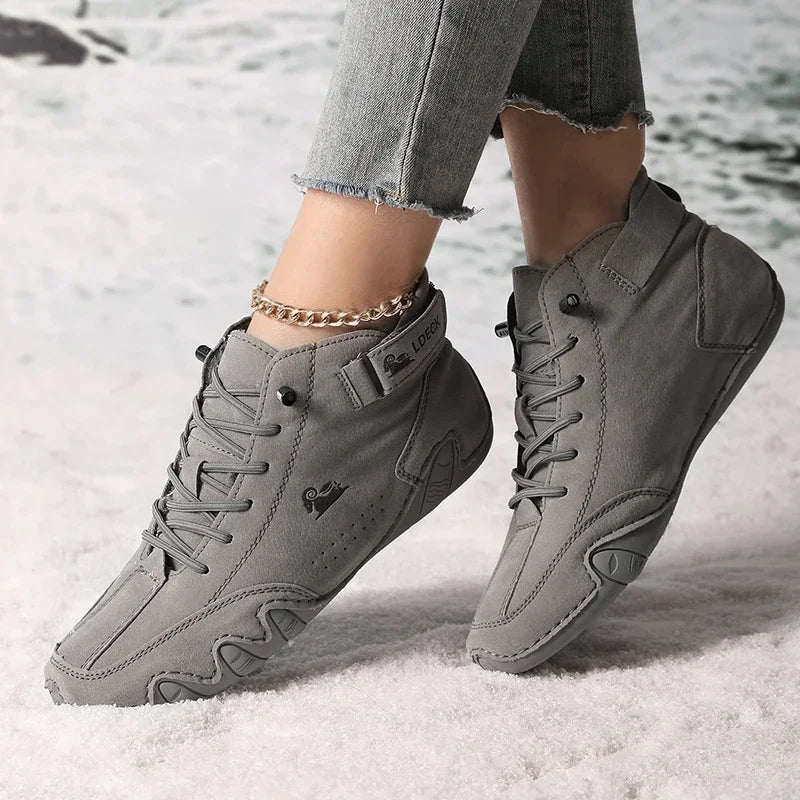 Kryah | Supportive Orthopedic Footwear