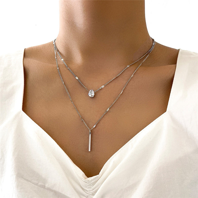 Classic Gold Pendant Necklace Set