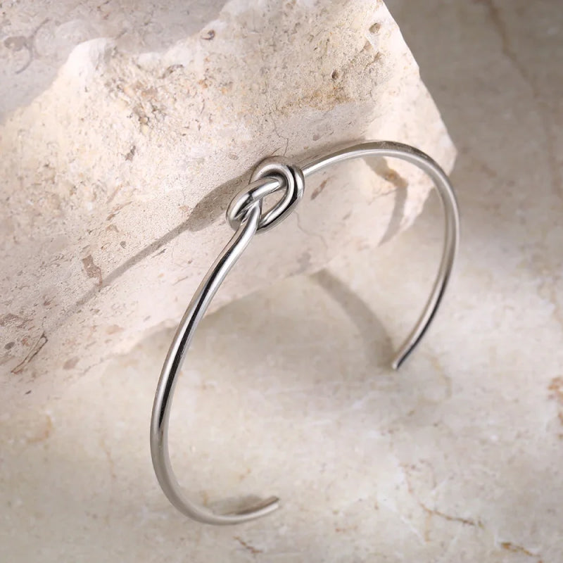 Adjustable Retro Knot Bracelet