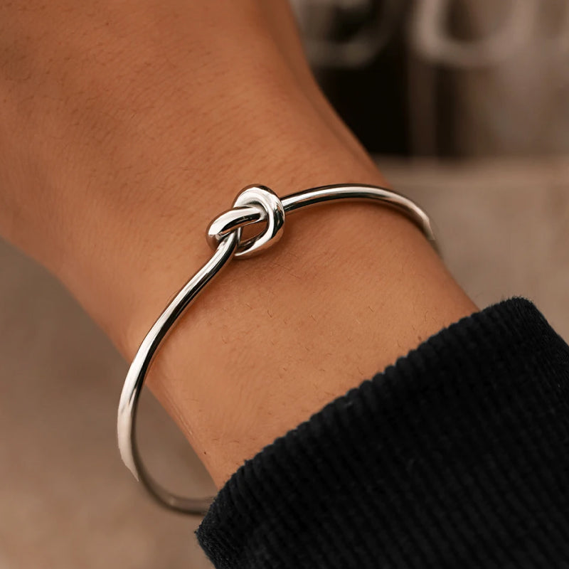Adjustable Retro Knot Bracelet