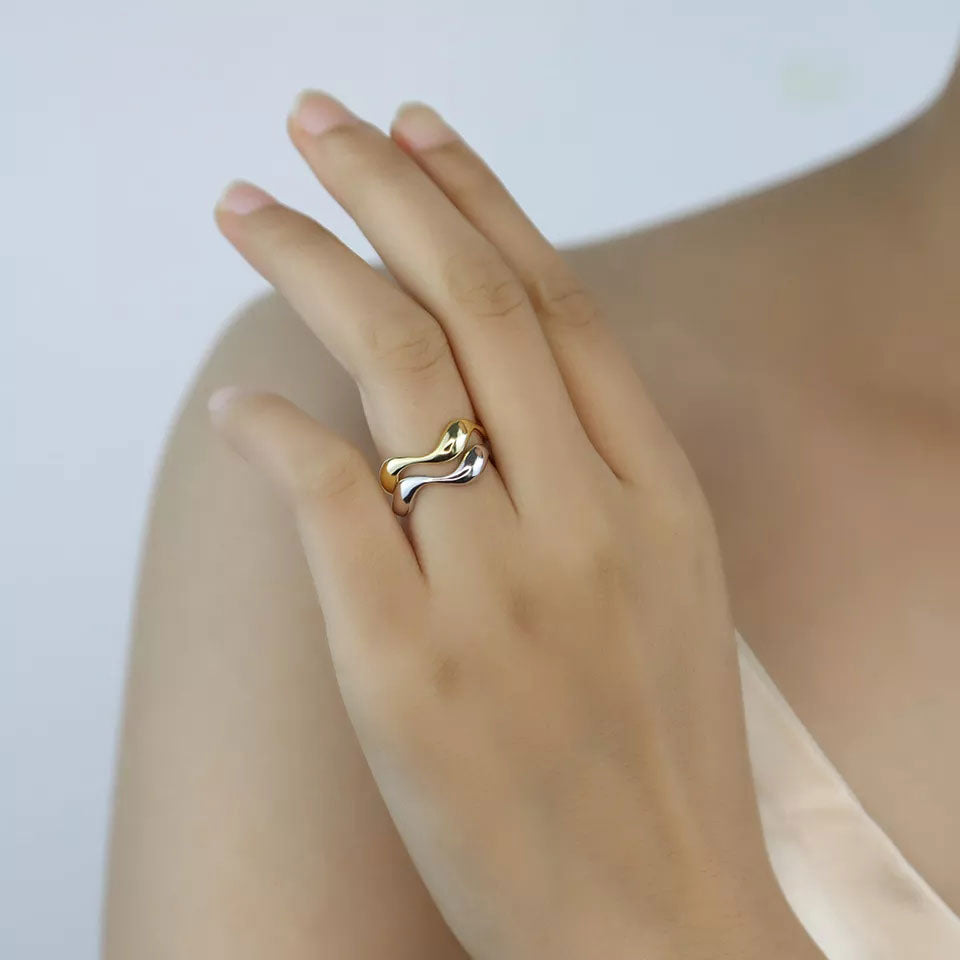 Carisseya | 18K Gold Wave Ring