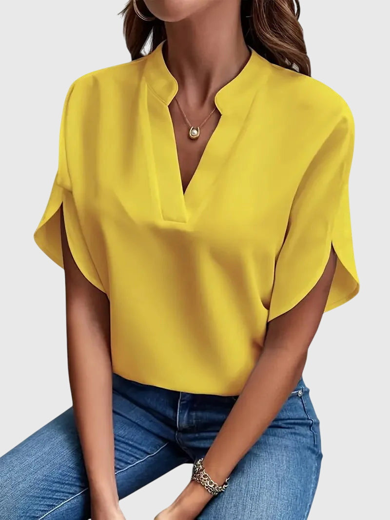 Beatrix™ | Luxuriously Soft V-Neck Top with Elegant Design
