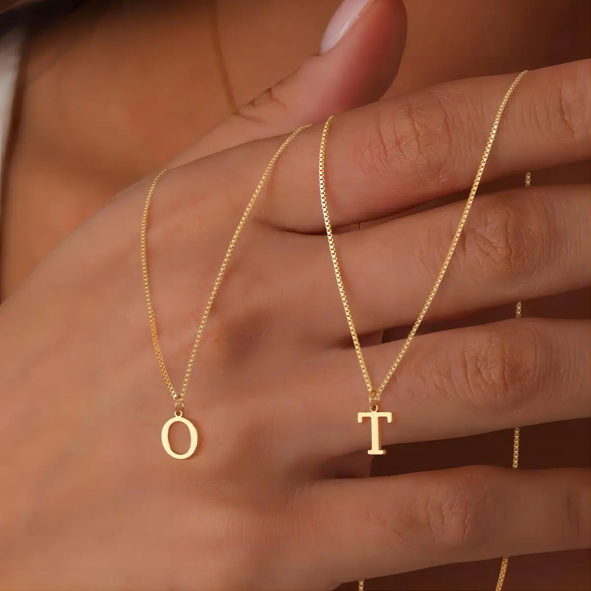 Enzhalynne | 18K Gold Initials Necklace