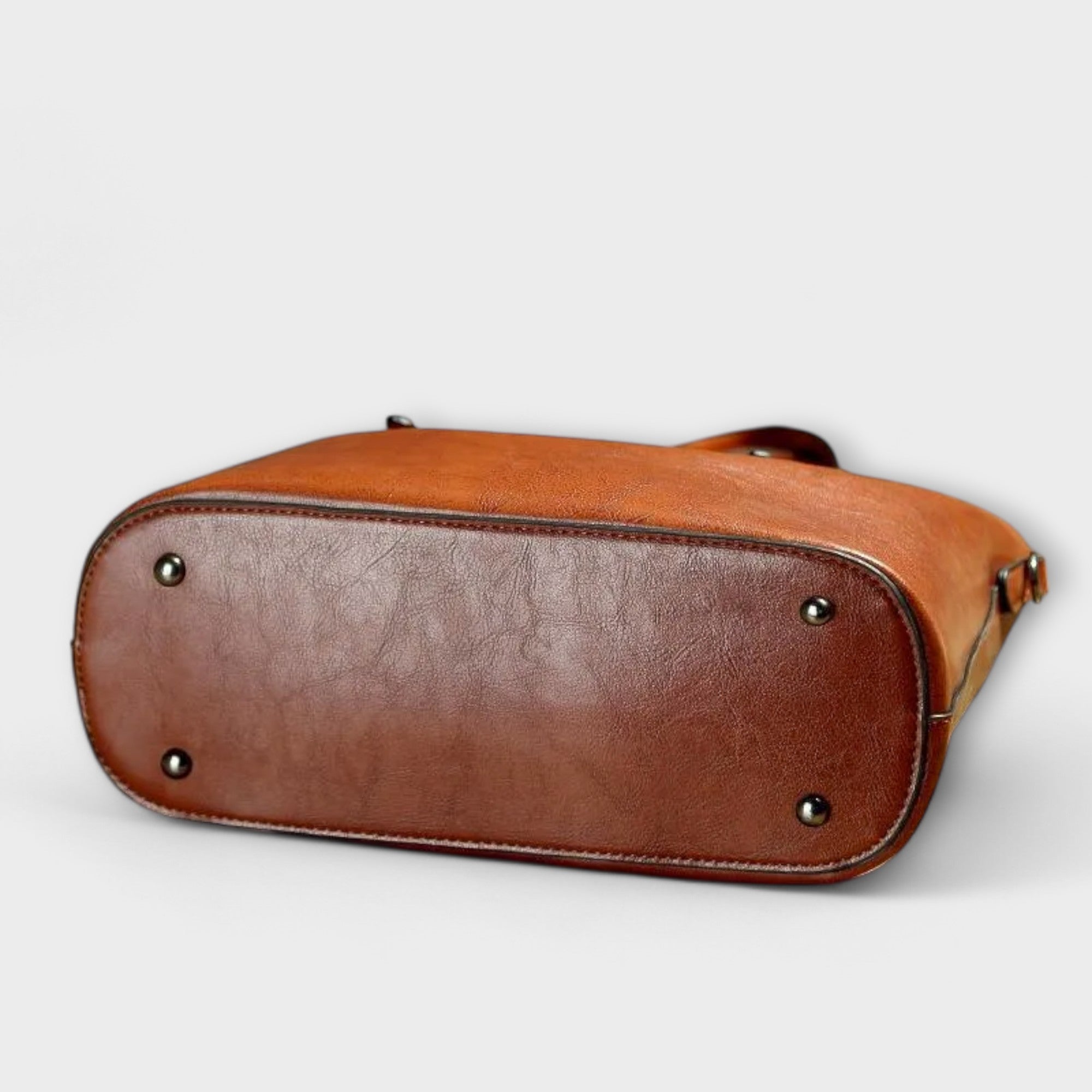 Olivia - Classic Vintage Shoulder Bag