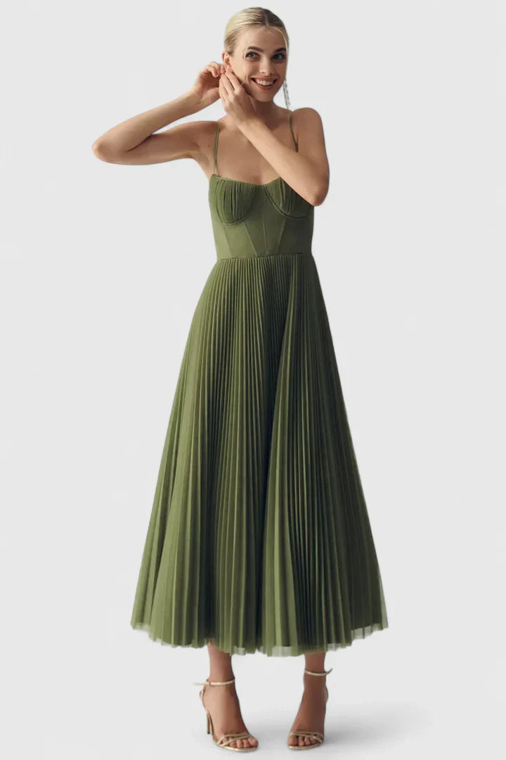 Hylyana | Chic Elegance Dress