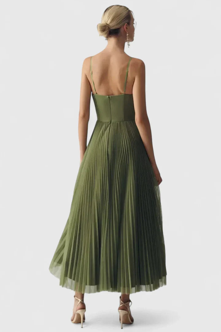 Hylyana | Chic Elegance Dress