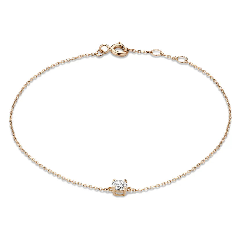 Dalynette | 14k Gold Bracelet Adorned with Moissanite Stones
